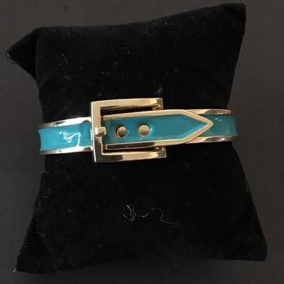 Super cute, gold tone, turquoise enamel belt buckle bracelet