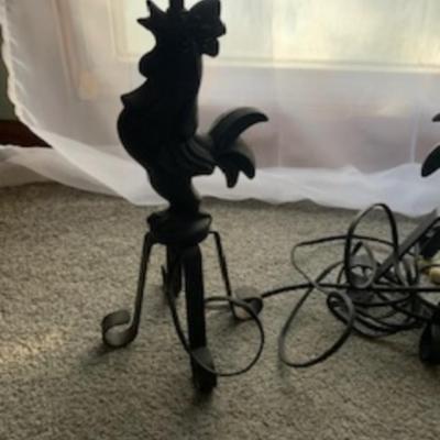 Vintage Country Lamps Metal Rooster Base Set
