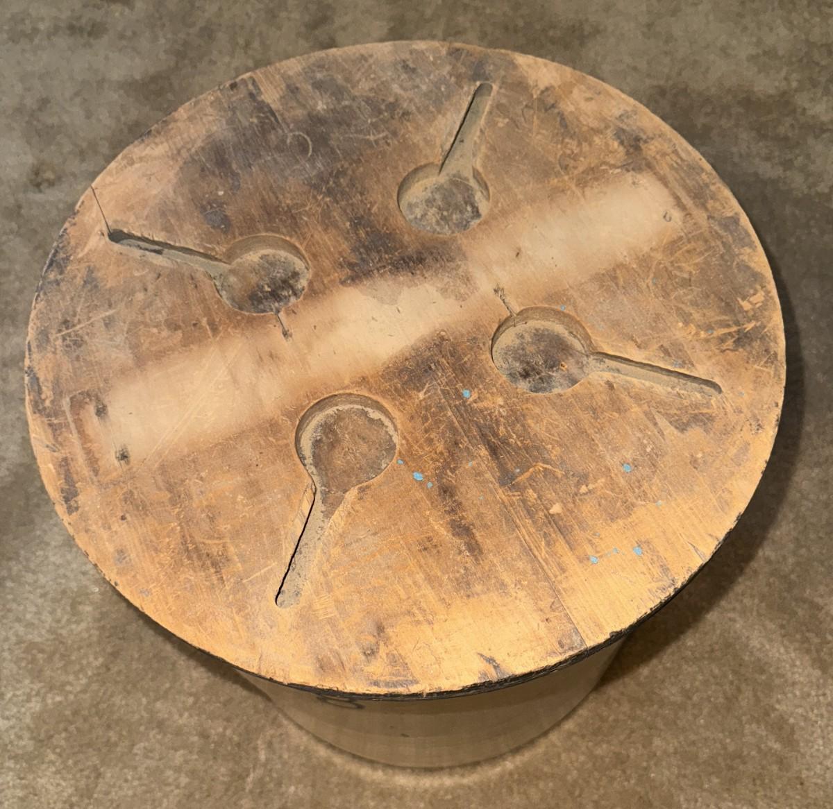 Antique Stoneware 8 Gallon Crock with Original Handpainted Lid