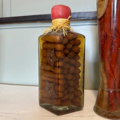 5 VINEGAR INFUSED VEGETABLE BOTTLES