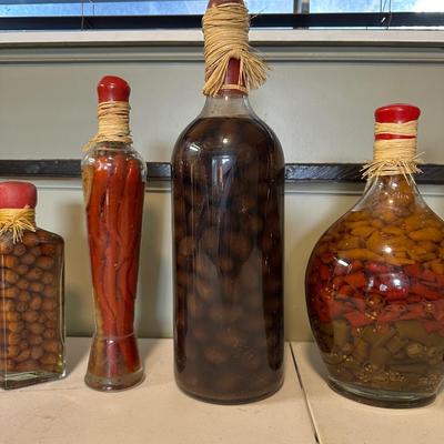 5 VINEGAR INFUSED VEGETABLE BOTTLES