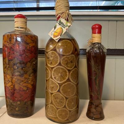 5 VINEGAR INFUSED VEGETABLE BOTTLES