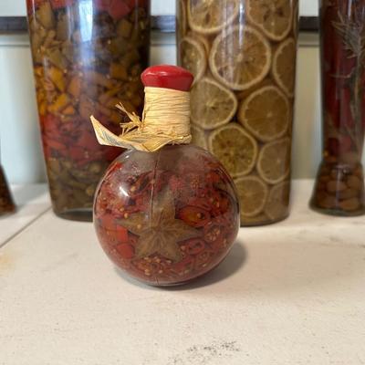 5 VINEGAR INFUSED VEGETABLE BOTTLES