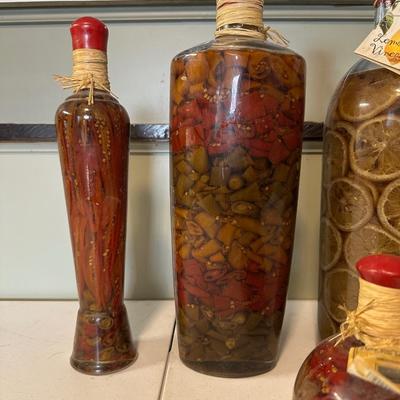 5 VINEGAR INFUSED VEGETABLE BOTTLES