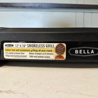 BELLA SMOKELESS GRILL AND ROUND BAKING STONE