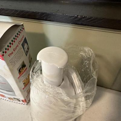 CHEFS CHOICE KNIFE SHARPENER, THE EURO CHOPPER AND POUR OVER COFFEE BREWER