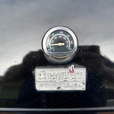 CHARBROIL PROPANE GRILL WITH COVER