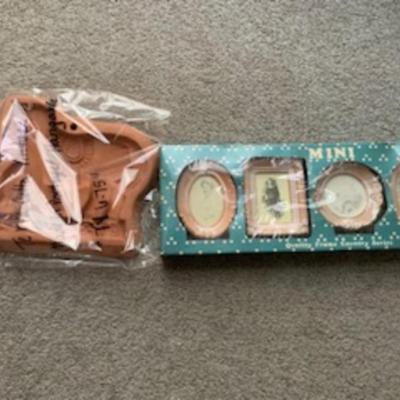 Decorative Duo Mexican Clay House & Mini Sentiment Frame Set