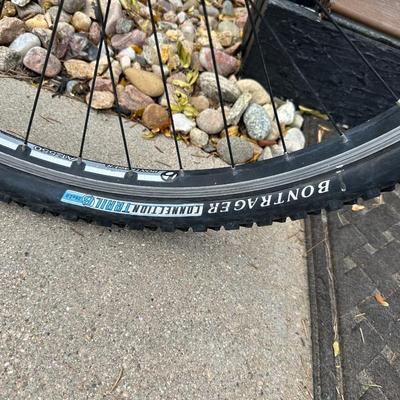 RALEIGH MT200 ALUMINUM MOUNTAIN BIKE