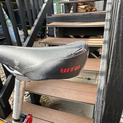 RALEIGH MT200 ALUMINUM MOUNTAIN BIKE