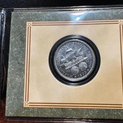 1893 SILVER COLUMBIAN EXPOSITION COMMEMORATIVE HALF DOLLAR