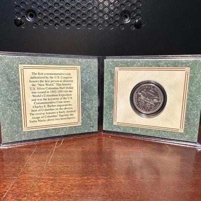 1893 SILVER COLUMBIAN EXPOSITION COMMEMORATIVE HALF DOLLAR