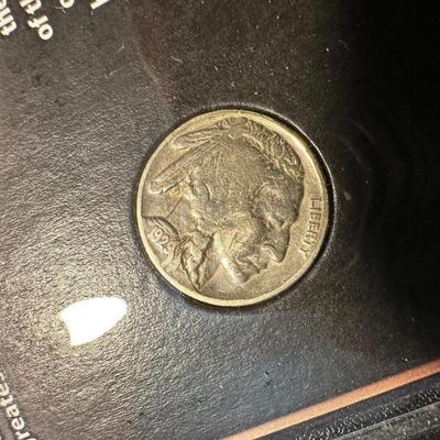 1929 BUFFALO NICKEL, 1899 LIBERTY HEAD NICKEL, BUFFALO NICKEL AND 2005 NICKEL