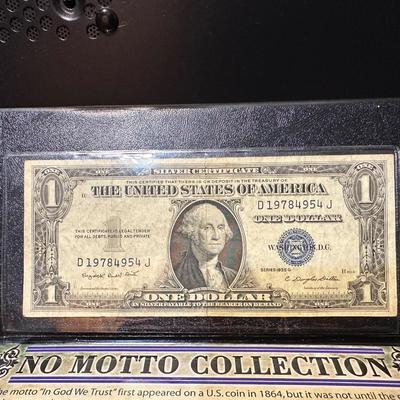 1935 $1 BLUE SEAL, NO MOTTO COIN COLLECTION AND 1944 WWII SILVER MERCURY DIME