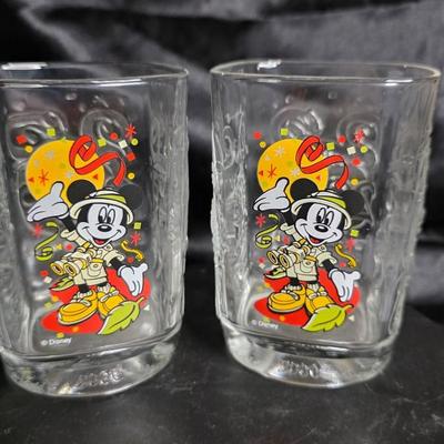 Disney 2000 Millennium Celebration – Animal Kingdom Safari Collector Glass Pair – Mickey Mouse Jungle Expedition Barware
