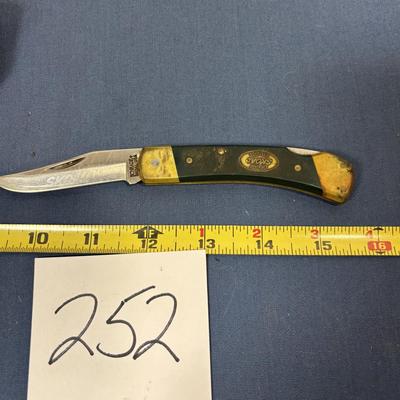 Schrade + Skoal Knife