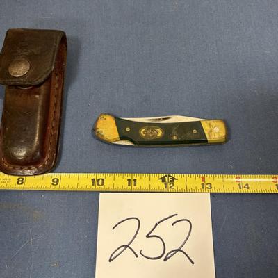 Schrade + Skoal Knife