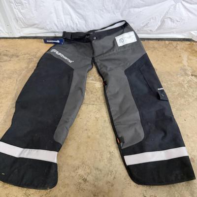 Husqvarna Chainsaw Chaps & Oregon Hard Hat (G-MG)