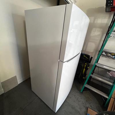 Frigidaire Even Temp Refrigerator