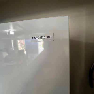 Frigidaire Even Temp Refrigerator
