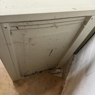 Five Plastic Cabinets (G-MG)