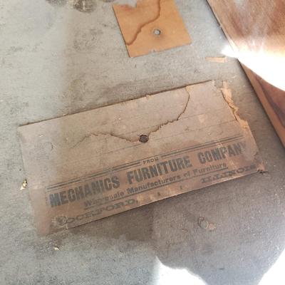 Mechanics Furniture Co Antique Clawfoot Dining Table w/ Two Leaves and Six Chairs (DR-KD)