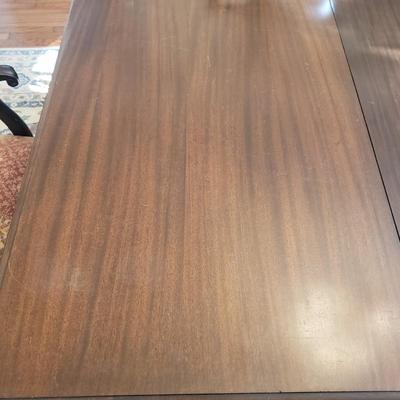 Mechanics Furniture Co Antique Clawfoot Dining Table w/ Two Leaves and Six Chairs (DR-KD)