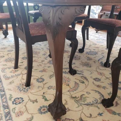 Mechanics Furniture Co Antique Clawfoot Dining Table w/ Two Leaves and Six Chairs (DR-KD)