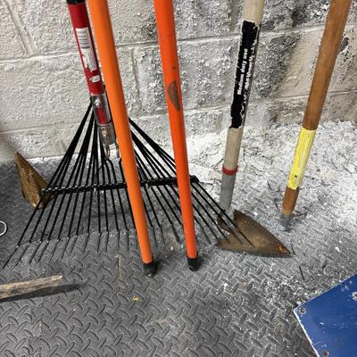 Yard Tools & More (G-MG)