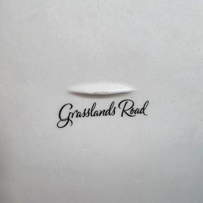 Grasslands Road Chickadee Decorative Square Plate – Vintage-Style Ceramic with Gold Trim – Nature Wildlife Art Dish