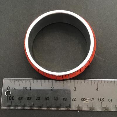 Orange tone, tape measure Bengal