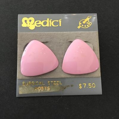 Super cute, vintage, baby pink statement earrings