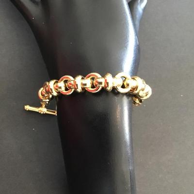 Gold tone link fashion bracelet