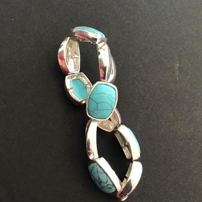 Silver Tone Faux turquoise stretchy bracelet