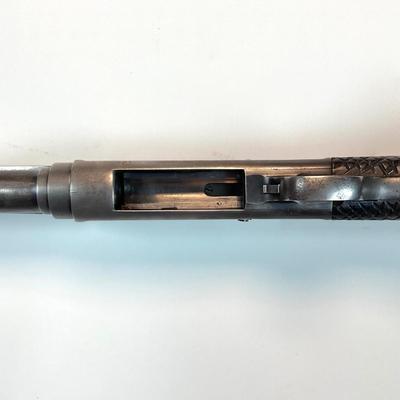 Sale Photo Thumbnail #138: Remington Model 10 Pump‑Action 12 Ga Vintage Bottom‑Eject Shotgun 
Offered is a classic Remington Model 10 pump‑action shotgun.
Serial Number 272229
Key Features
	•	Gauge: 12 gauge only.  ￼
	•	Action type: Pump‑action with unique bot