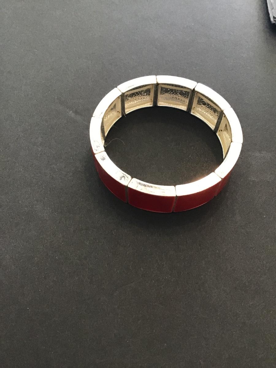 Sale Photo Thumbnail #204: Very nice gold tone with red Enamel stretchy bracelet. Please see attached photos.
