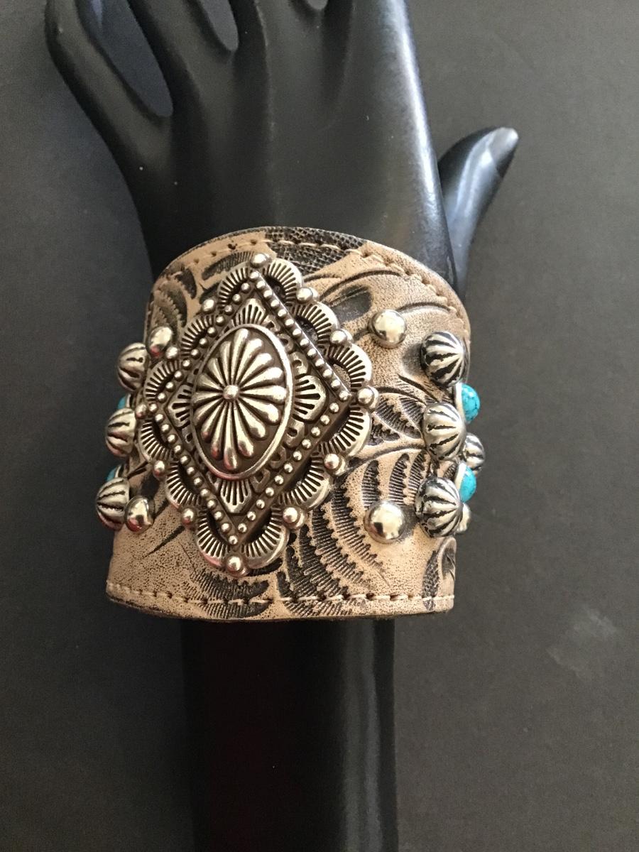 Sale Photo Thumbnail #209: Very nice American West genuine leather fashion bracelet please see attached photos