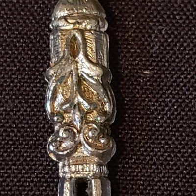 Elegant Entertaining-Sheffield, Aynsley and More (DR-KD)