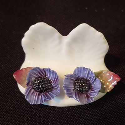 Elegant Entertaining-Sheffield, Aynsley and More (DR-KD)