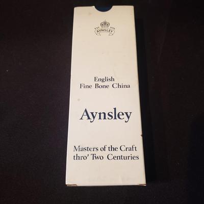 Elegant Entertaining-Sheffield, Aynsley and More (DR-KD)