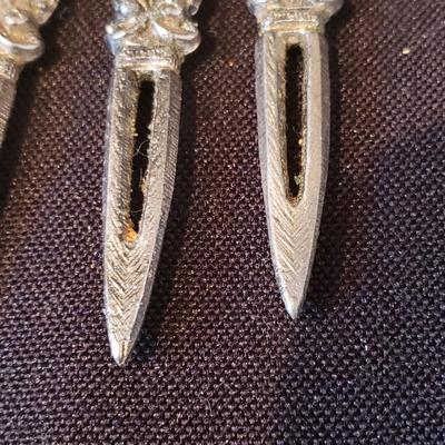 Elegant Entertaining-Sheffield, Aynsley and More (DR-KD)