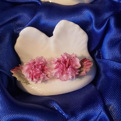 Elegant Entertaining-Sheffield, Aynsley and More (DR-KD)