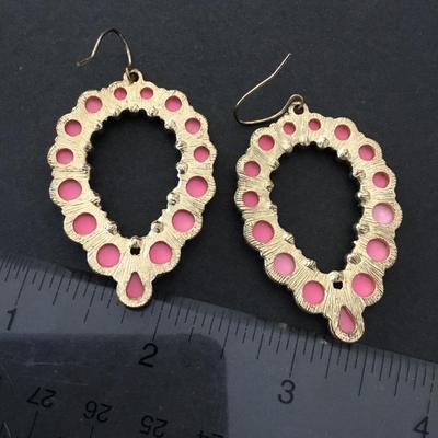 Vintage, gold tone, hot pink earrings