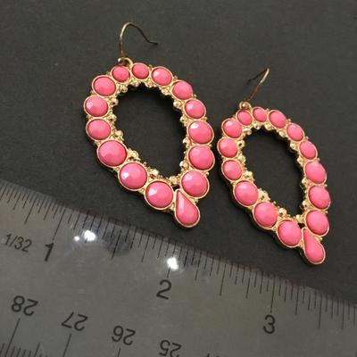 Vintage, gold tone, hot pink earrings