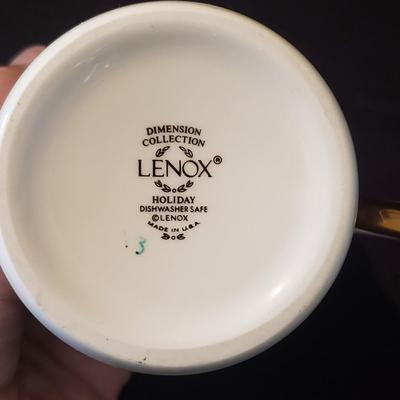 Lenox "Venture" Dishes and Four Dimensions Collection Mugs (DR-KD)