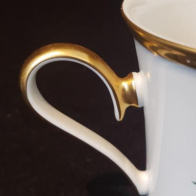 Lenox "Venture" Dishes and Four Dimensions Collection Mugs (DR-KD)