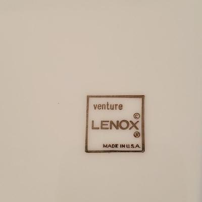 Lenox "Venture" Dishes and Four Dimensions Collection Mugs (DR-KD)