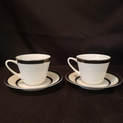 Lenox "Venture" Dishes and Four Dimensions Collection Mugs (DR-KD)