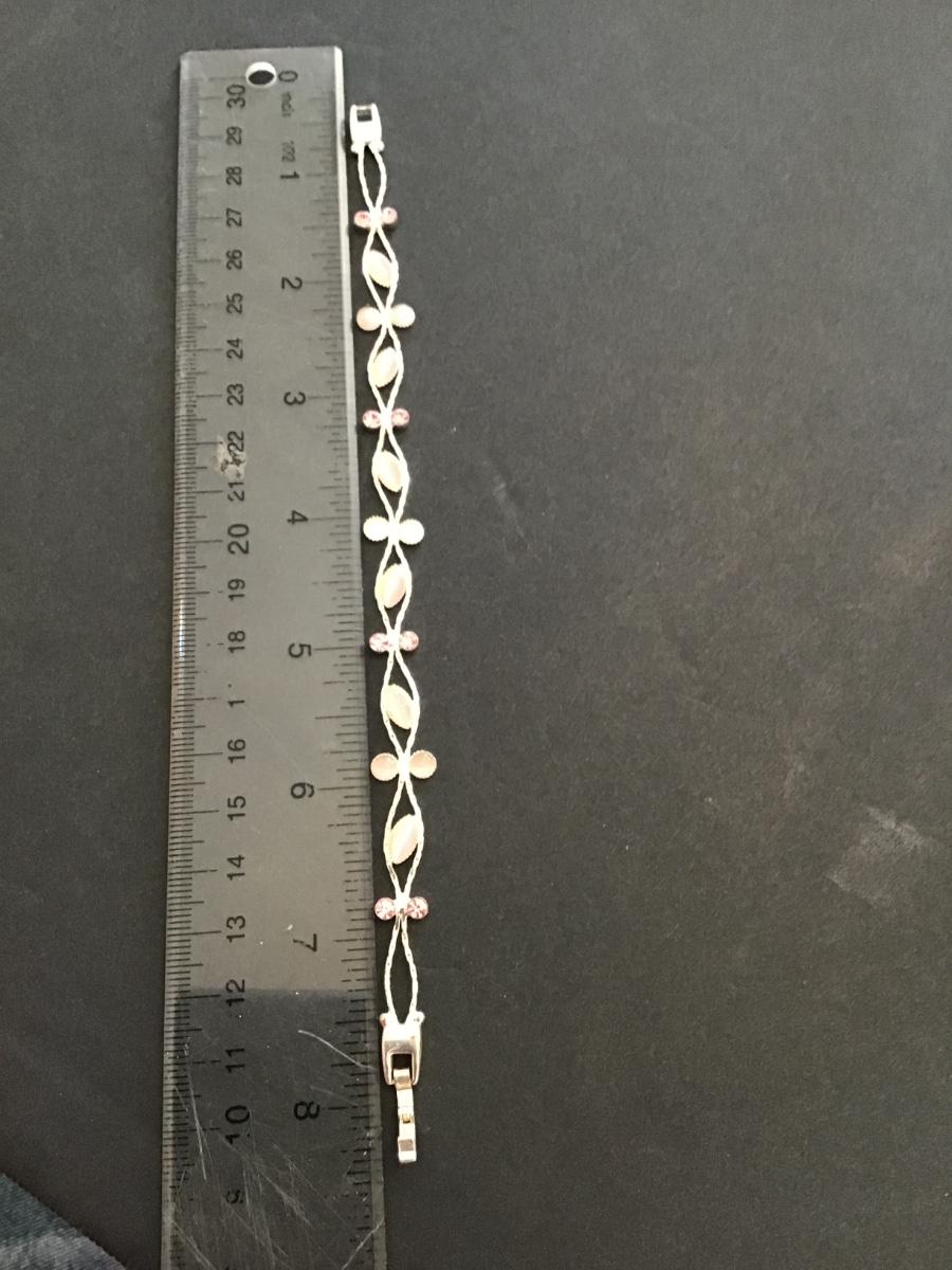 Silvertone, pink glass bead and pink rhinestone fashion bracelet