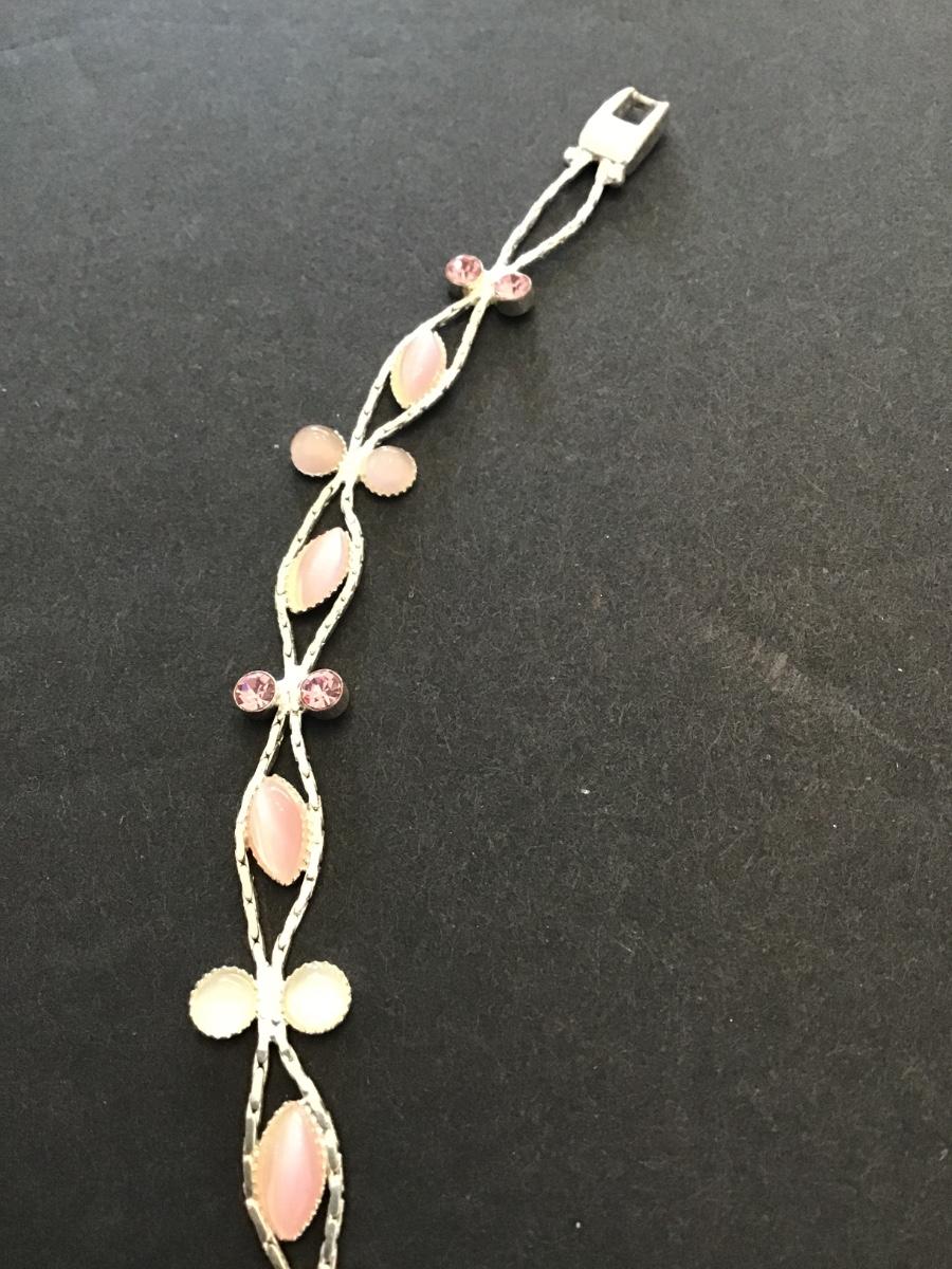 Silvertone, pink glass bead and pink rhinestone fashion bracelet